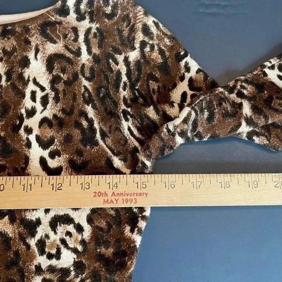 INC International Concepts Women’s Leopard Top Small Petite Brown Black 3/4 Slv - Picture 9 of 11